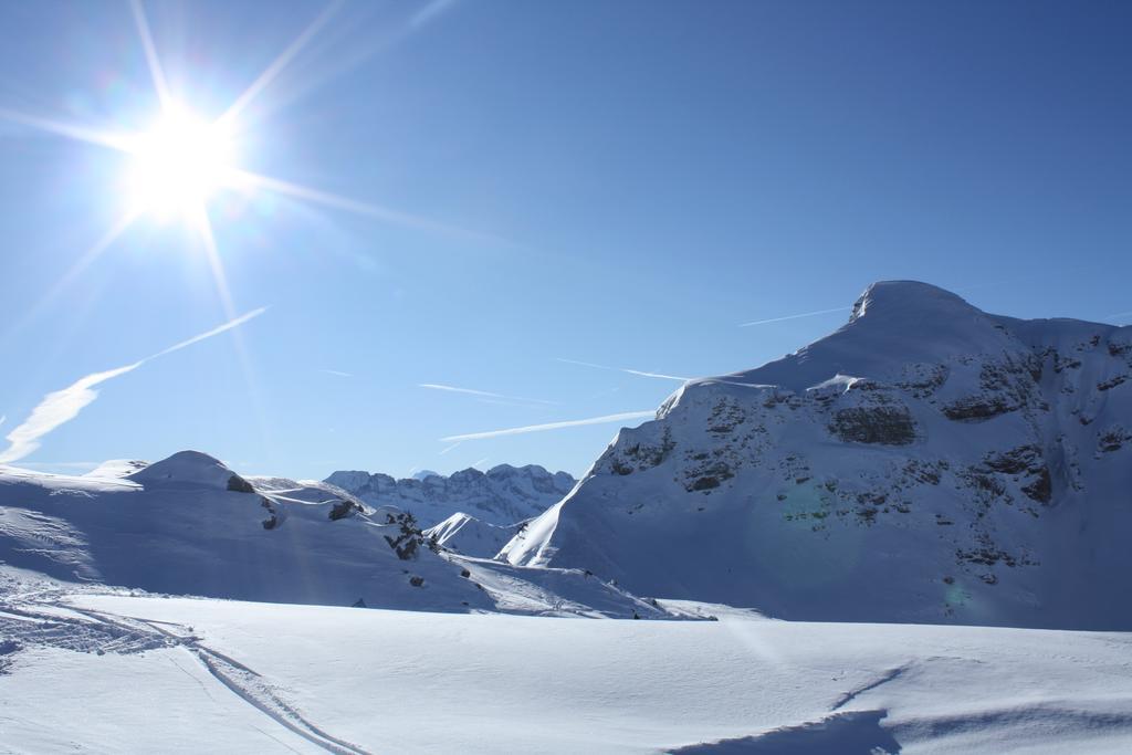 Le Panoramic Aparthotel Châtel Buitenkant foto